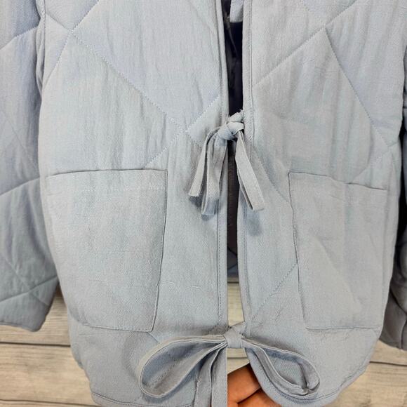Baevely Women's Light Blue Quilted Tie Front Jacket Size Medium - Picture 3 of 8
